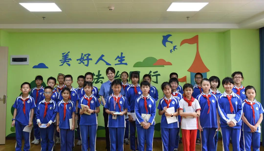 开放日(小图4).jpg 开放日(小图4).jpg
