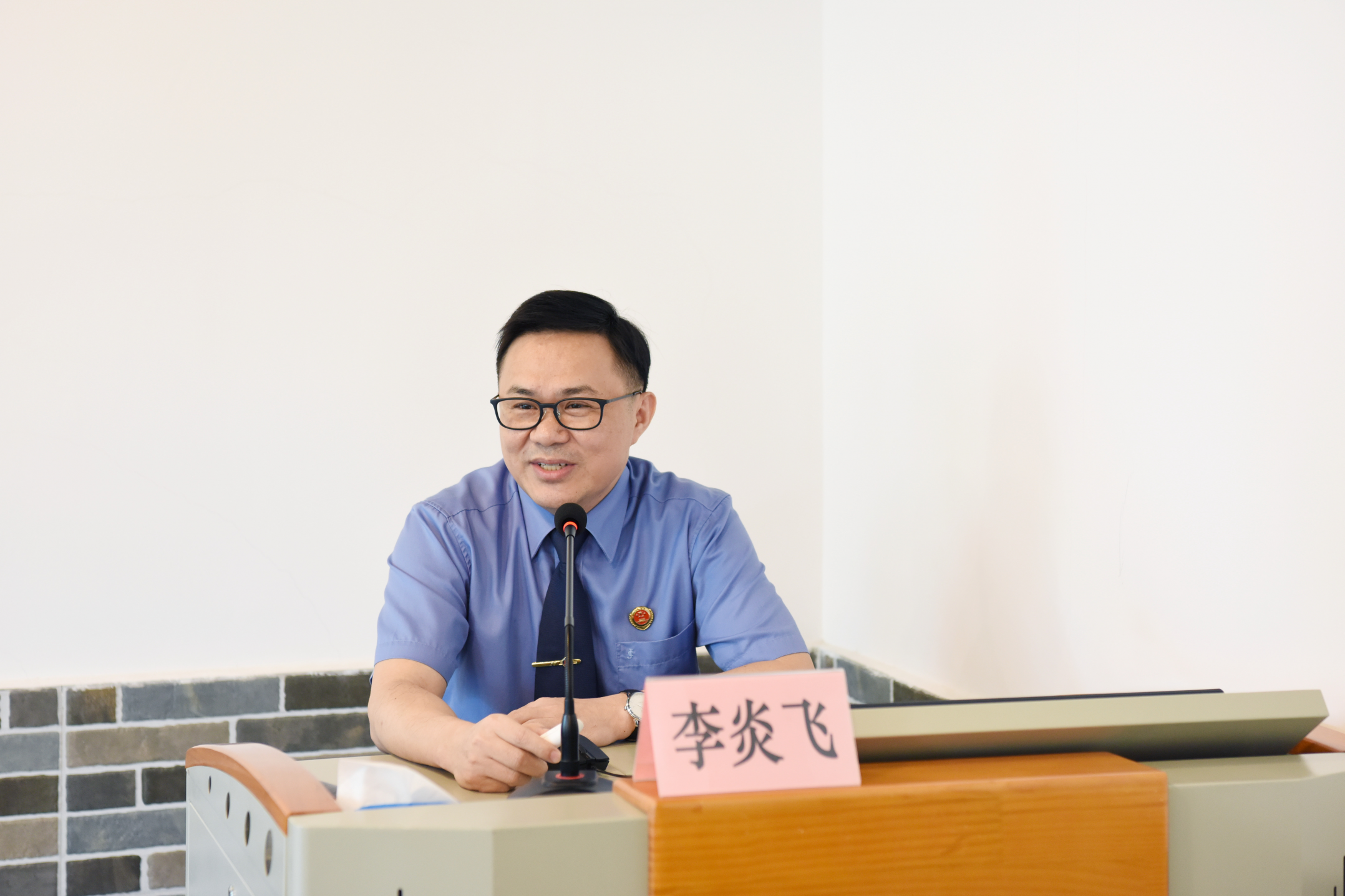 李检1.JPG