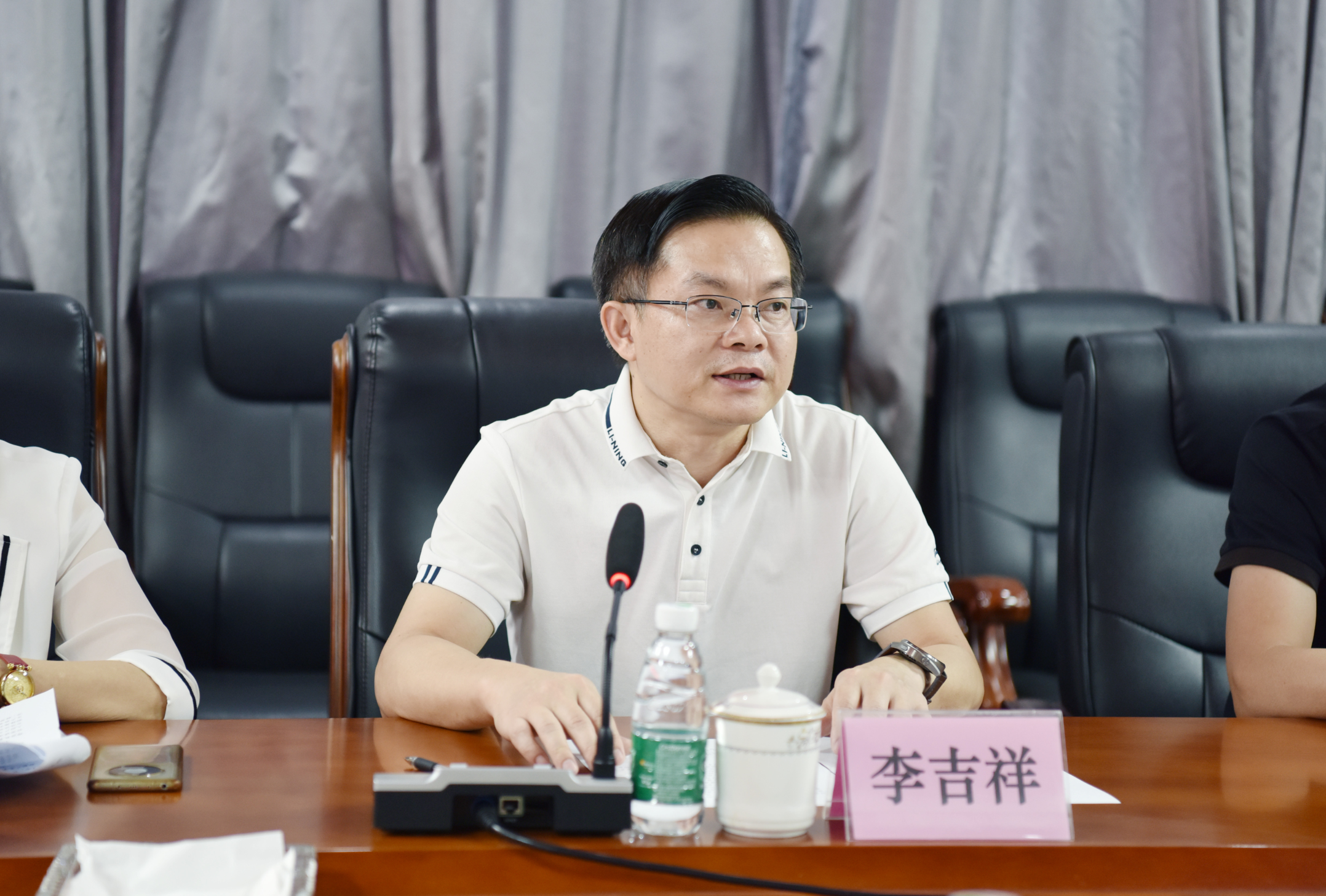 李吉祥副县长.JPG 李吉祥副县长.JPG