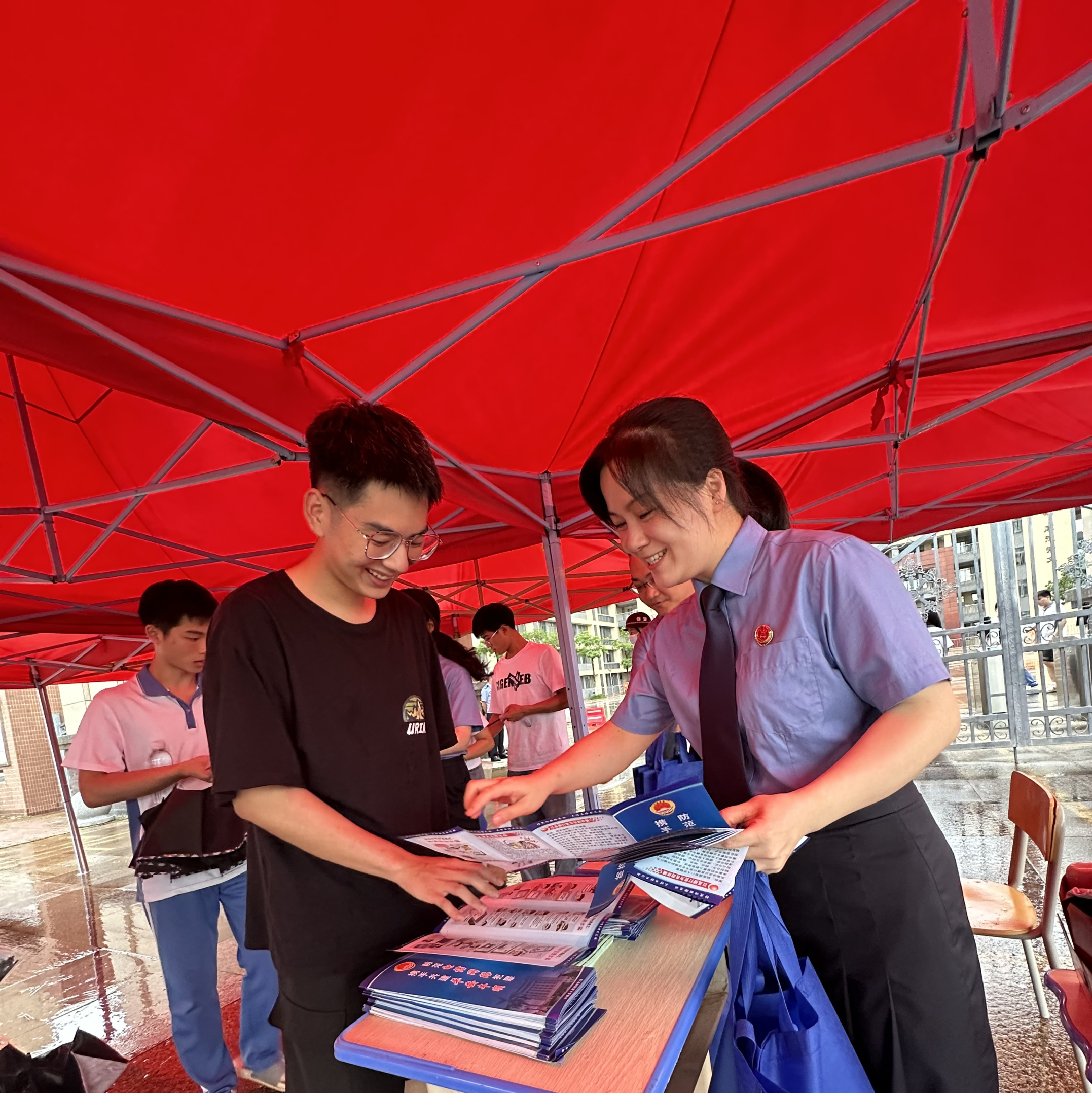 微信图片_20230609163718.png 微信图片_20230609163718.png