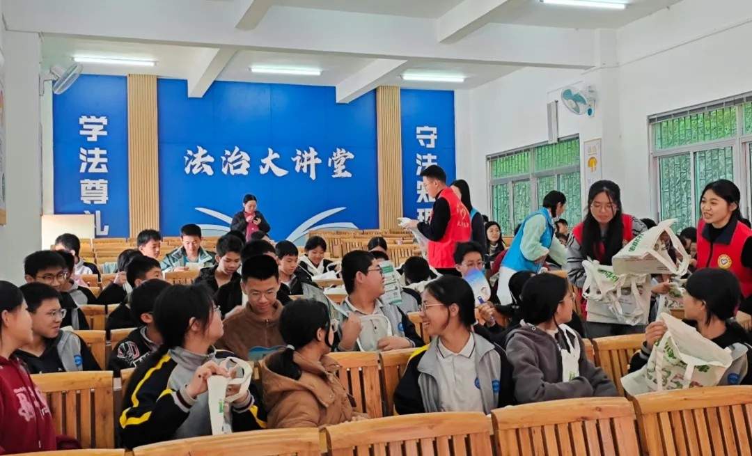 7c1f4203dc811eee97be6c47a2979ce.jpg 7c1f4203dc811eee97be6c47a2979ce.jpg